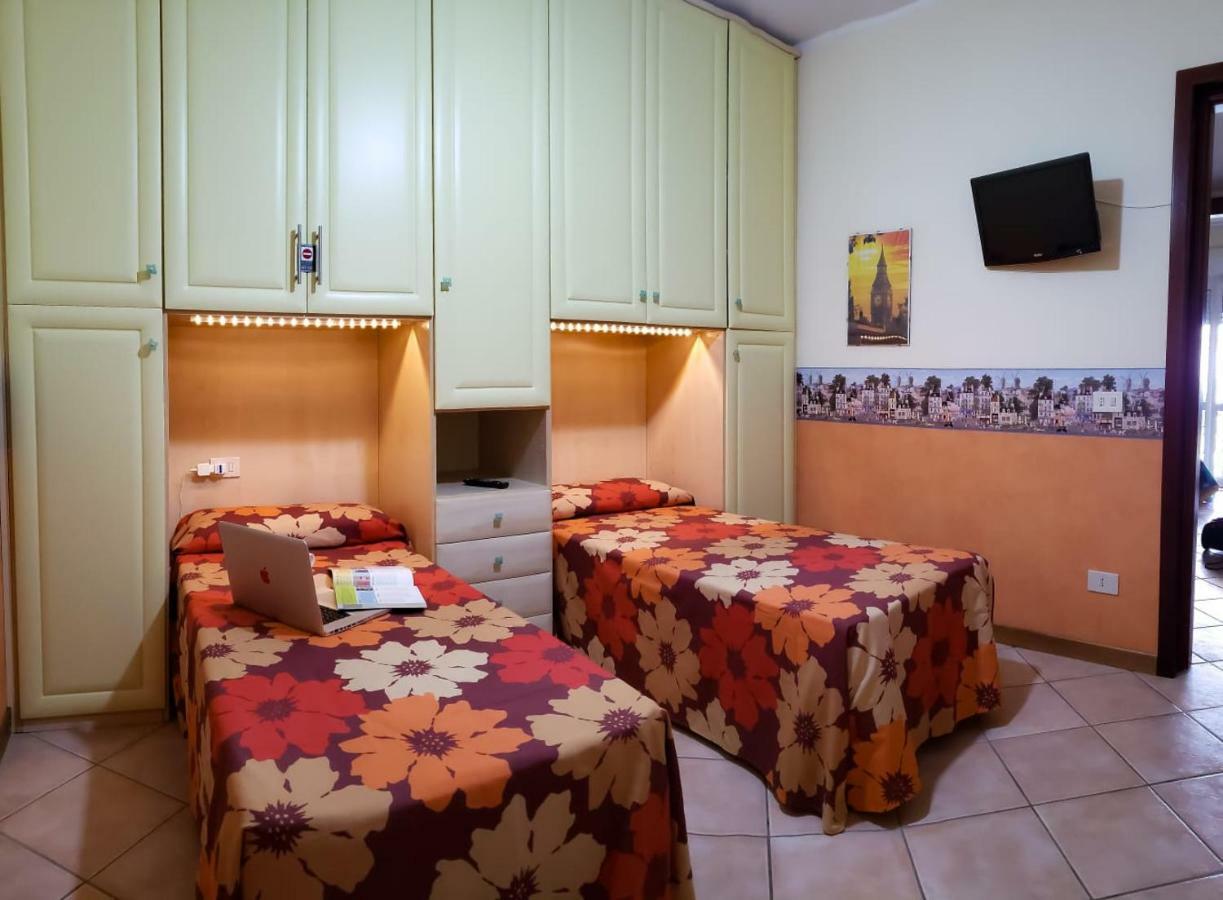 Incantevole Casa Sul Mare Vicino A Roma ネットゥーノ エクステリア 写真